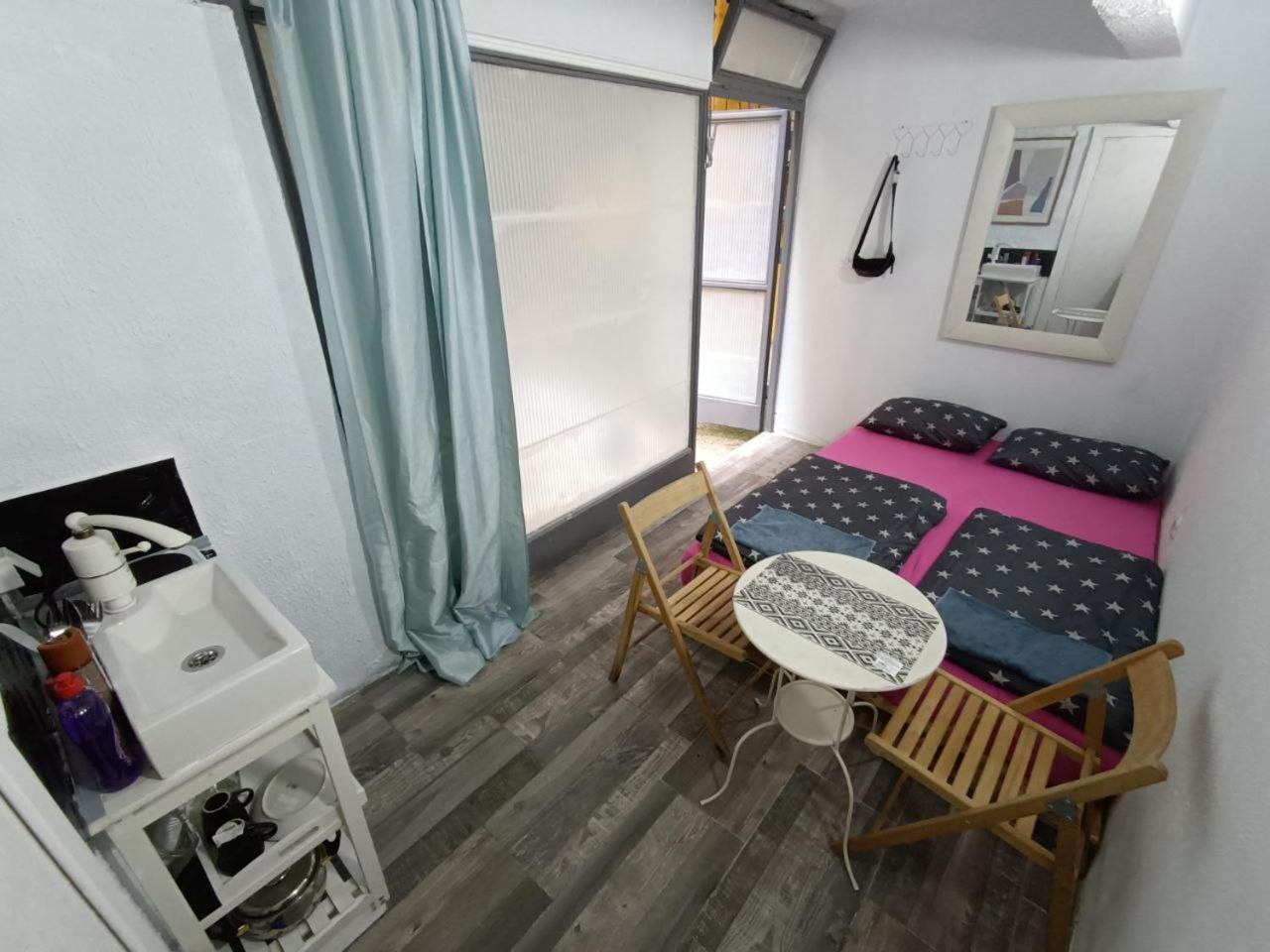 Papagajka Art And Fun Apartment Sarajevo Ngoại thất bức ảnh