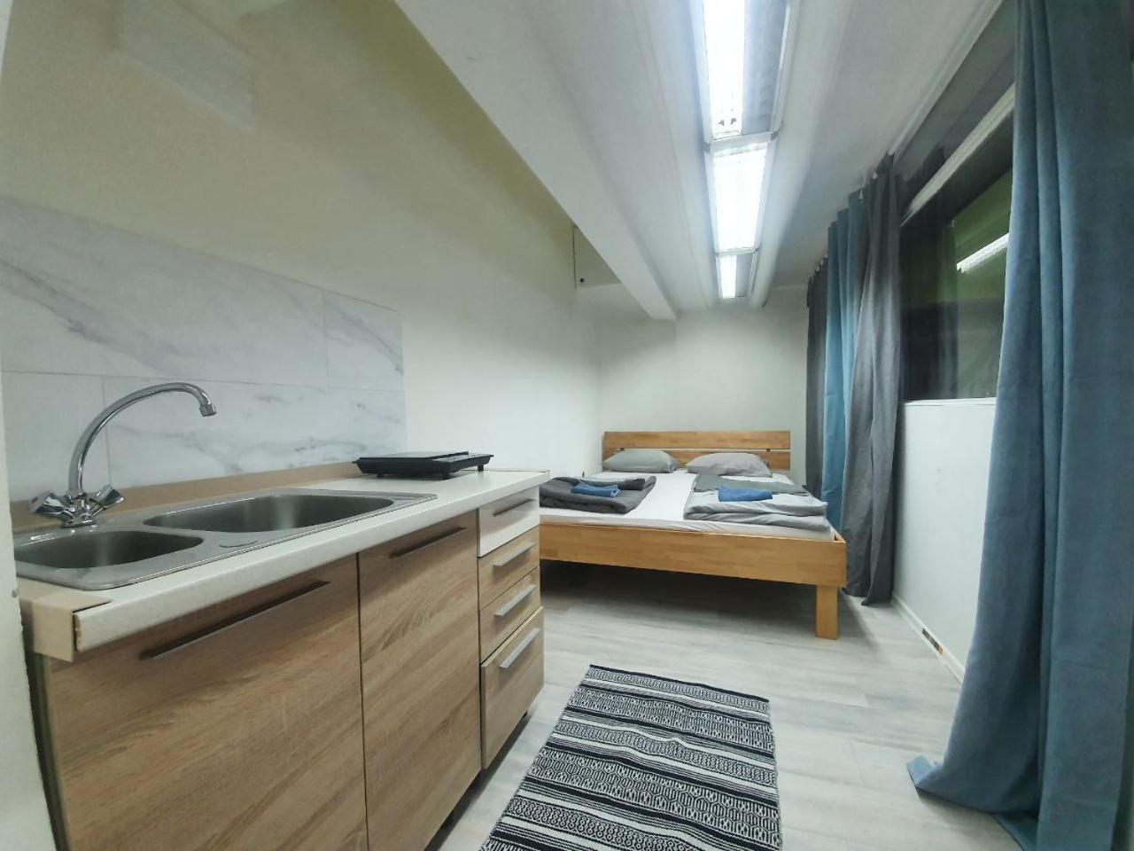 Papagajka Art And Fun Apartment Sarajevo Ngoại thất bức ảnh